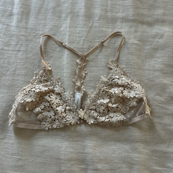 Flora Nikooz Showstopper Bralette Nude - Picture 3 of 5